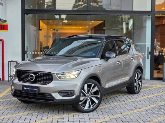 VOLVO XC40 1.5 T5 RECHARGE R-DESIGN GEARTRONIC